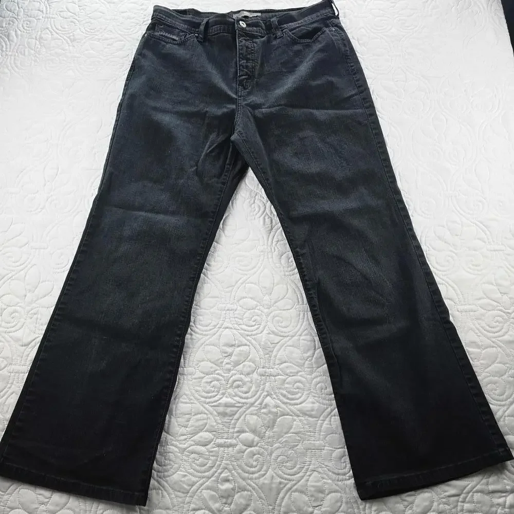 Levi's 512 PerfectlLevi’s 512 Perfectly Slimming Bootcut Jeans Dark Wash size 16 - Picture 2 of 8
